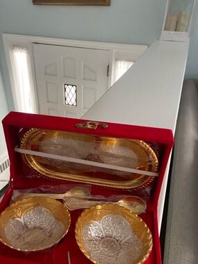 Gold-Tone Decorative Serving Set with Intricate Etching